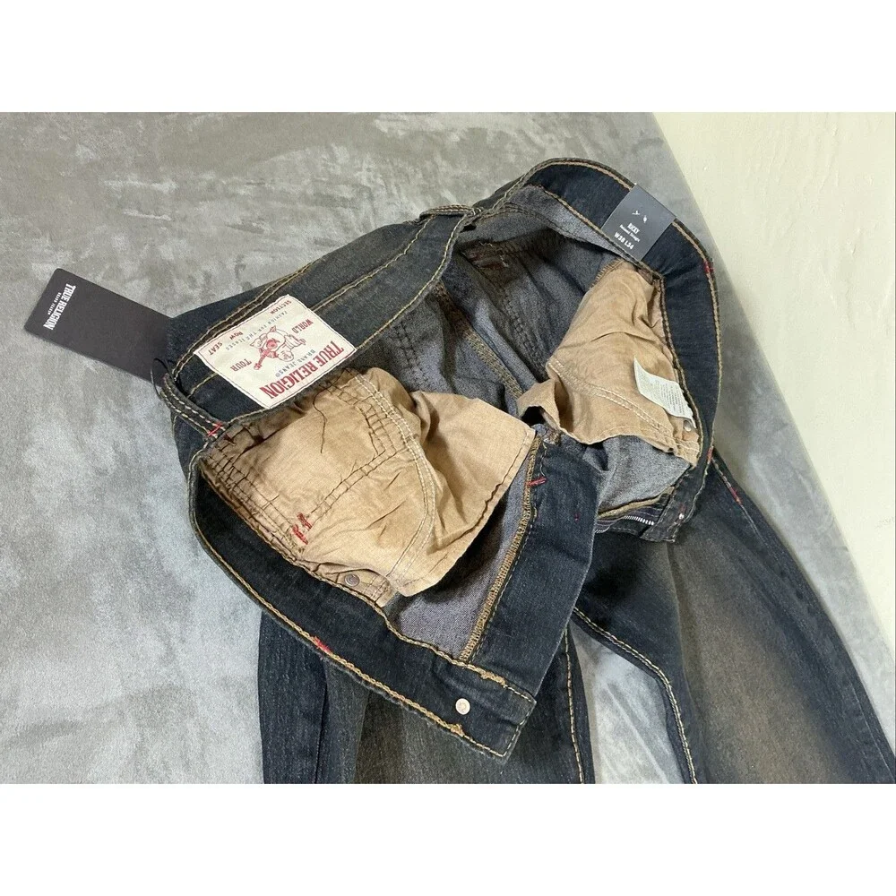 True Religion Ricky Big Flap Straight 38 Men’s Jeans World Tour Section Row Seat